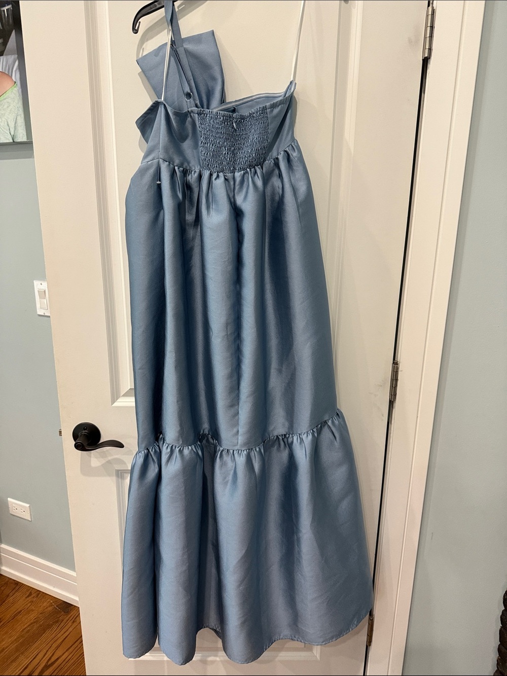 Petal & Pup Betina Bow Front Maxi Dress Blue Strapless Satin NWOT Size M - Picture 6 of 9